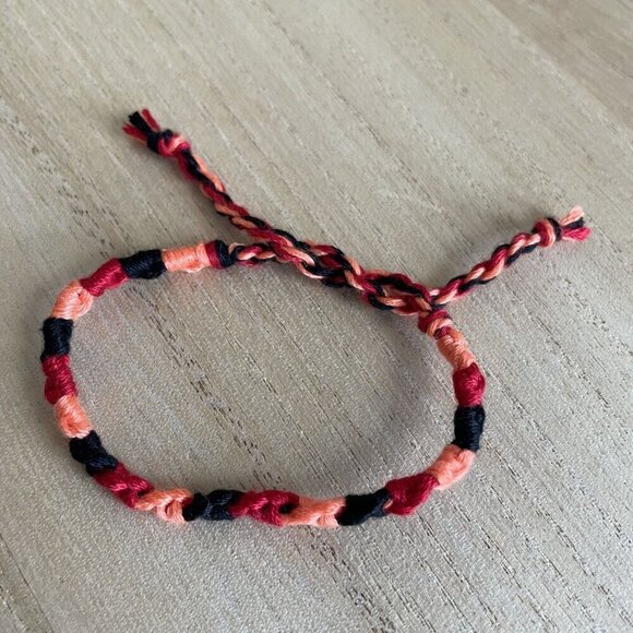 Hortense Bracelet, anklet, trendy, comfortable, tie, embroidery thread, woven, g - Picture 1 of 1